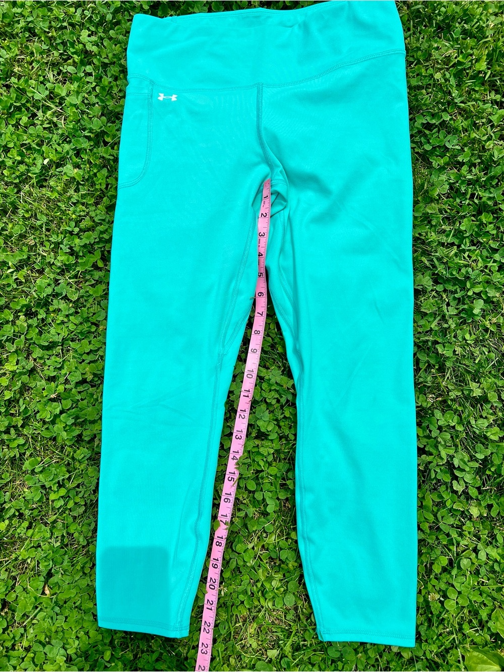 UA Under Armour Vibrant Teal Green CROP Legging 23” capri leggings 7/8 HR L